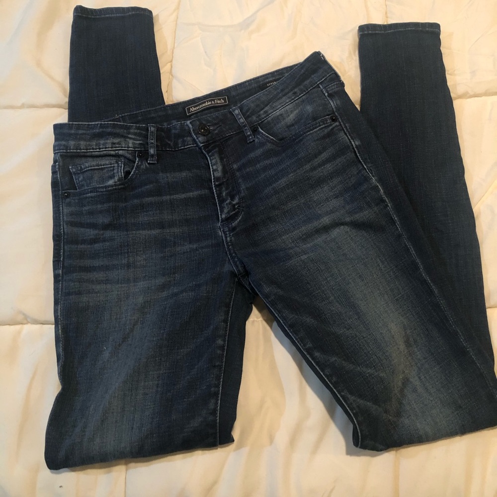 A & F Signature Collection Super Skinny Jean